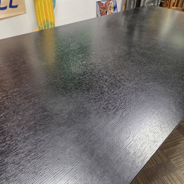 Table bureau USM Haller – plateau plaqué chêne noir
