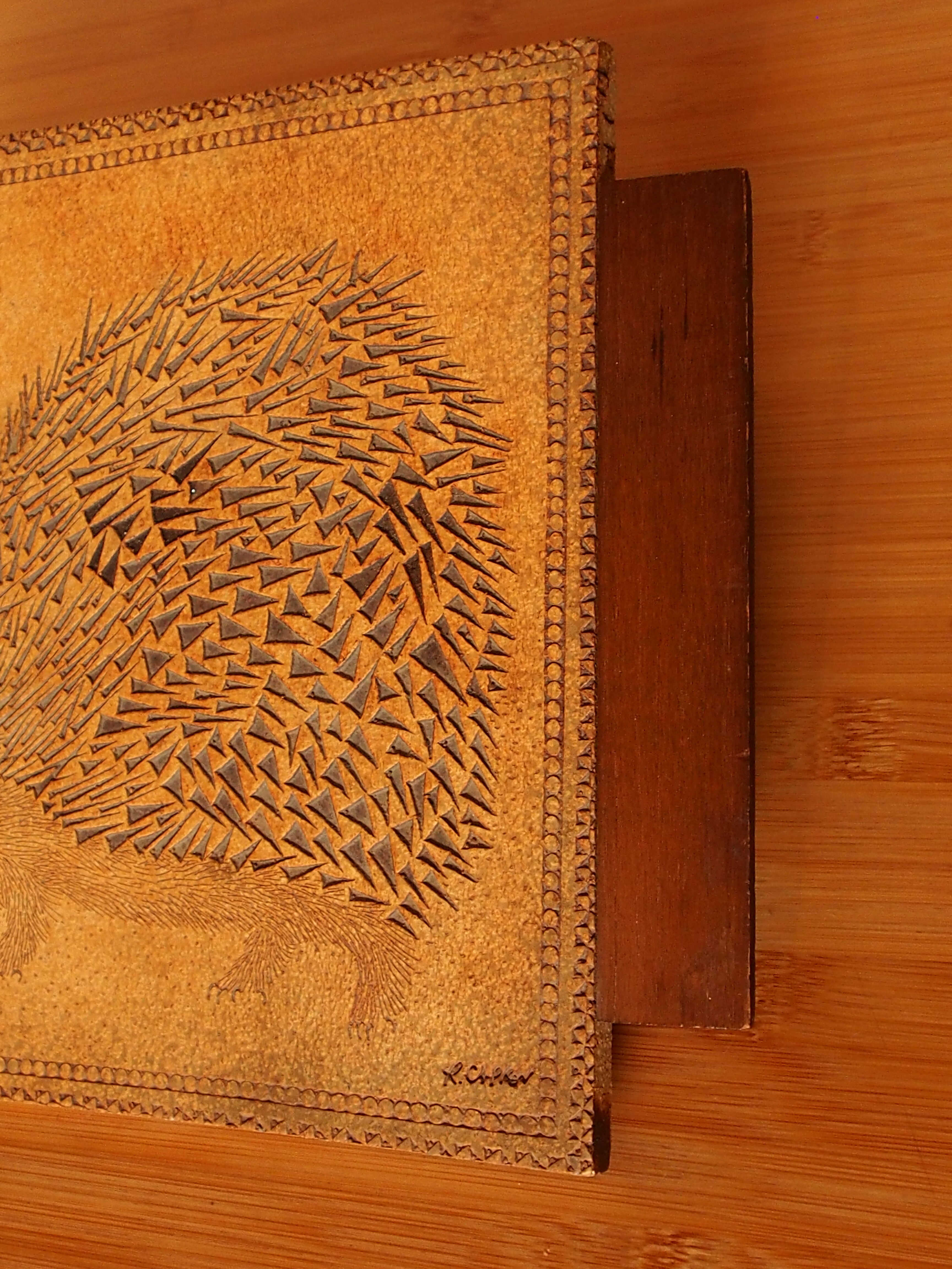 Dessous de plat en grès et bois par Roger Capron