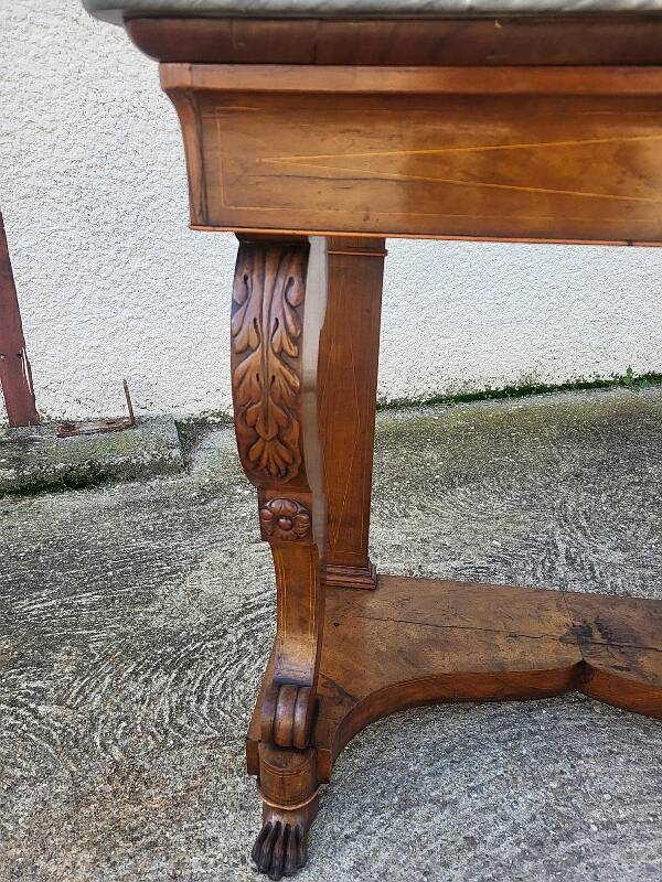 Empire restauration console with marble top in walnut from the 19th century