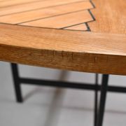 Table à manger ronde par Olle Pira. Années 1970, Suède.