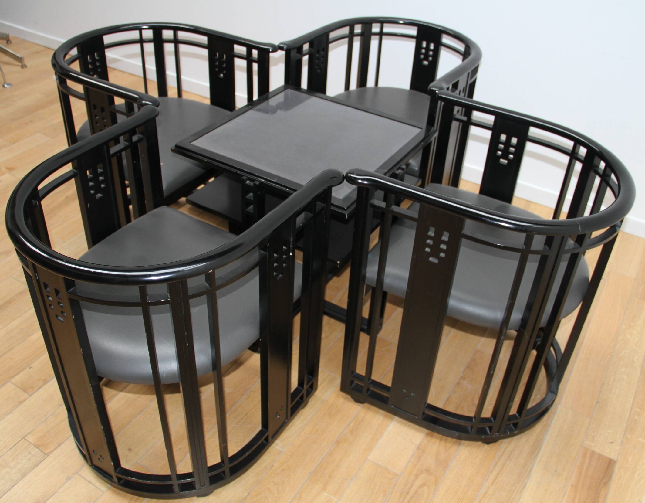 Cat living room set, Giorgetti