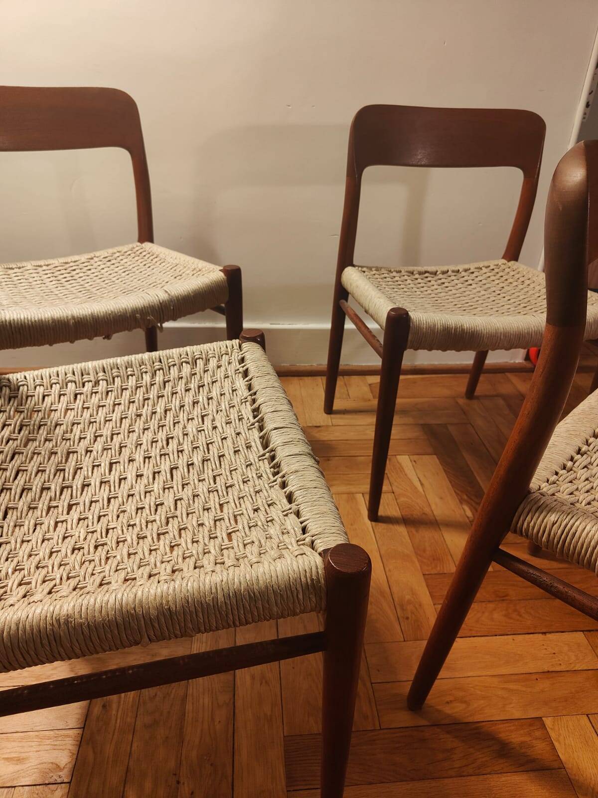 Chairs 75 Noels Otto Moller