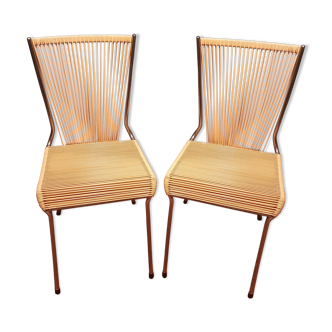 Pair of chairs in chrome and yellow scoubidou