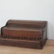 Antique carved wooden cigarette box – Functional push-button dispenser