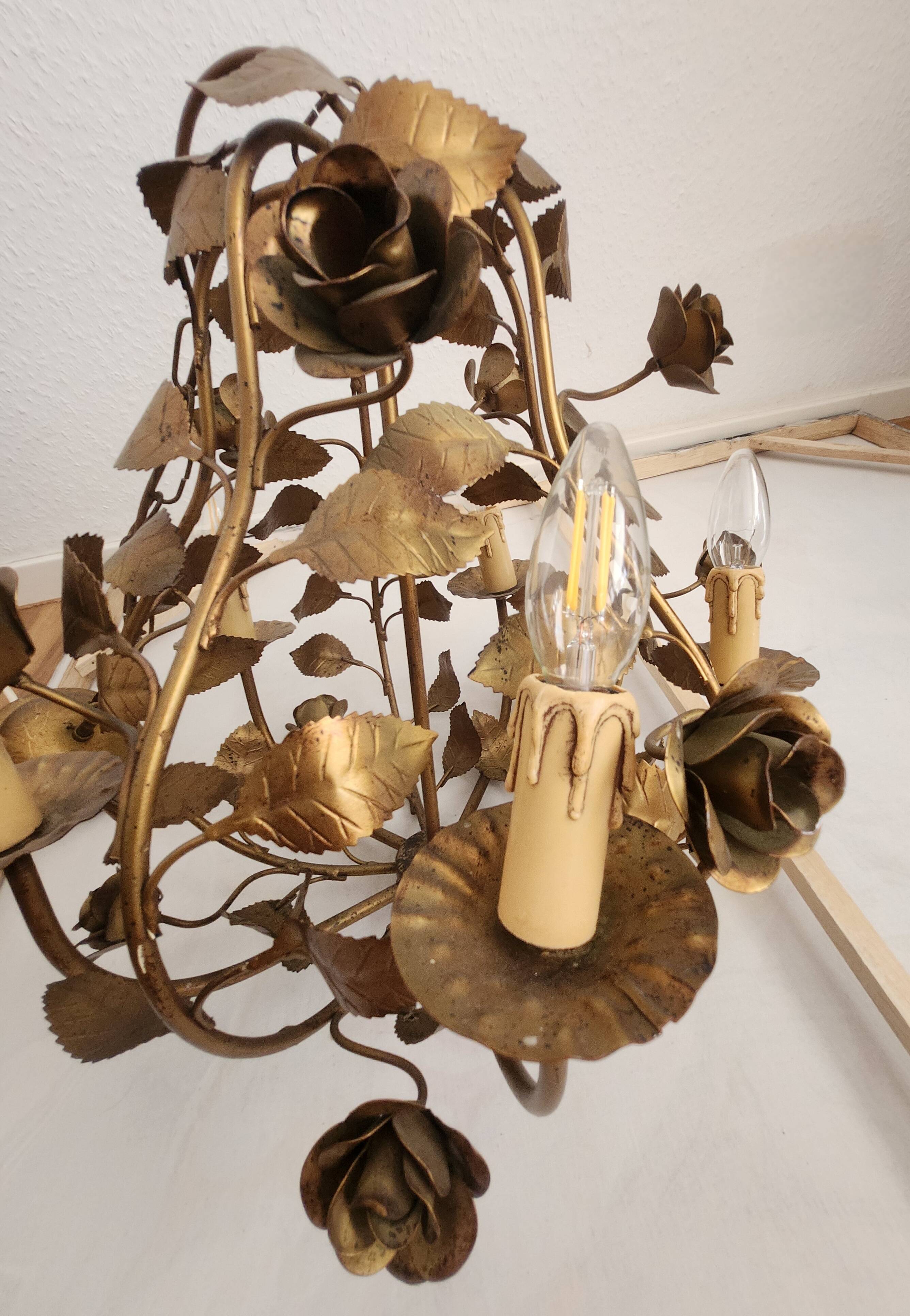 Chandelier hand-forged Hollywood Regency rose leaf decorations