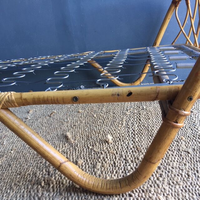 Bed rattan basket bench