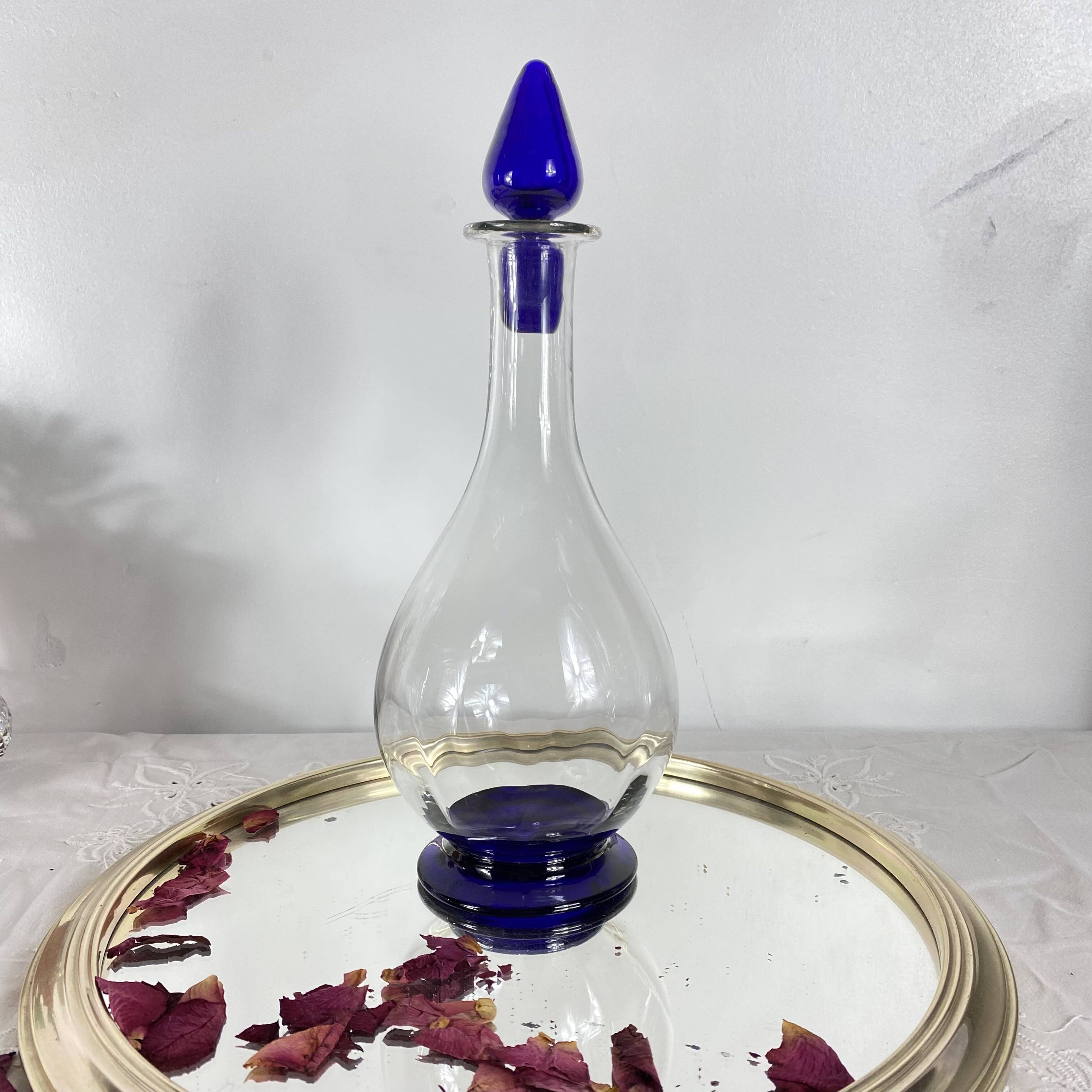 Art Deco glass carafe with glass stopper and blue base 0.7 l