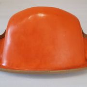 "Pussycat" chair design by Kwok Hoi Chan in leather