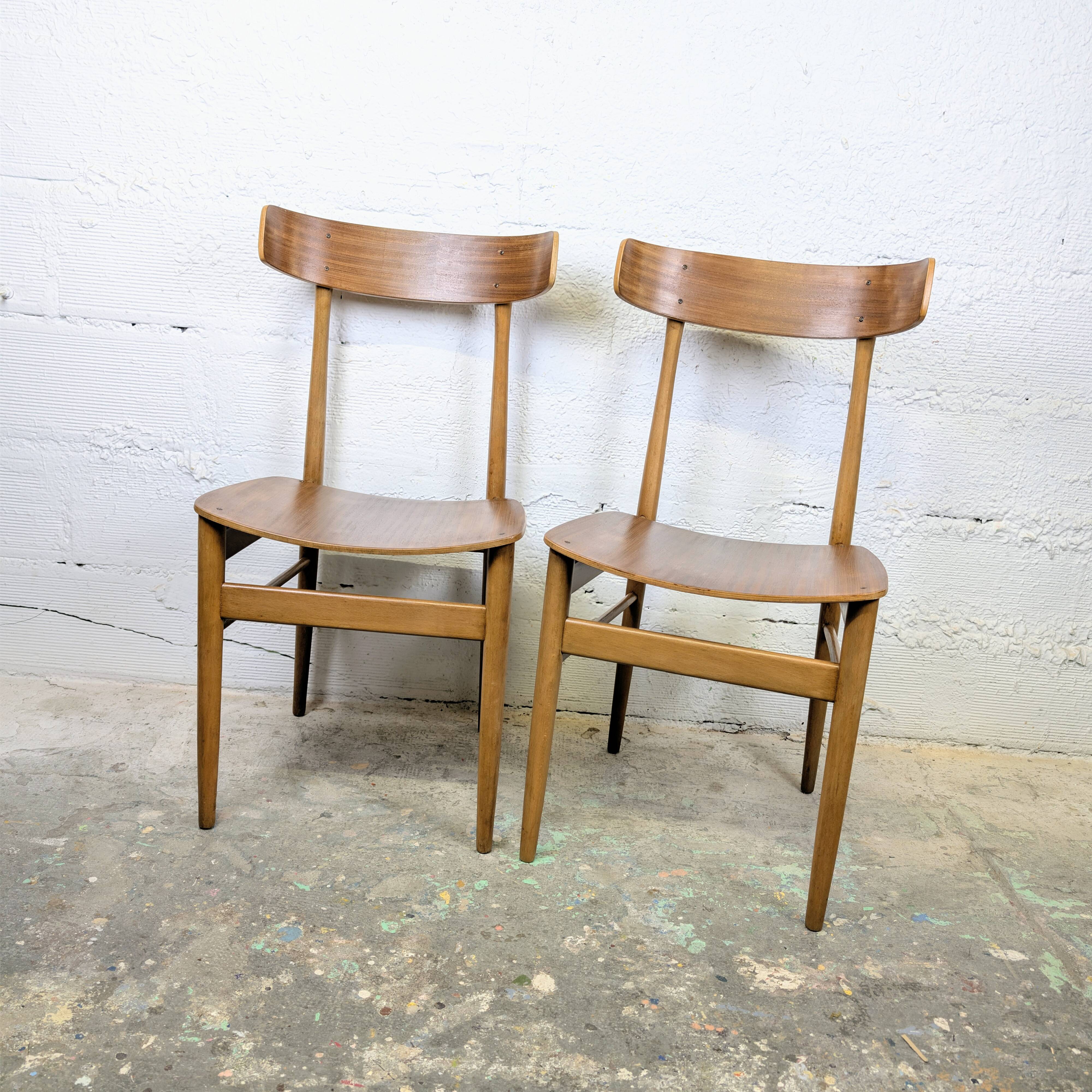 Paire de chaises vintage des années 60