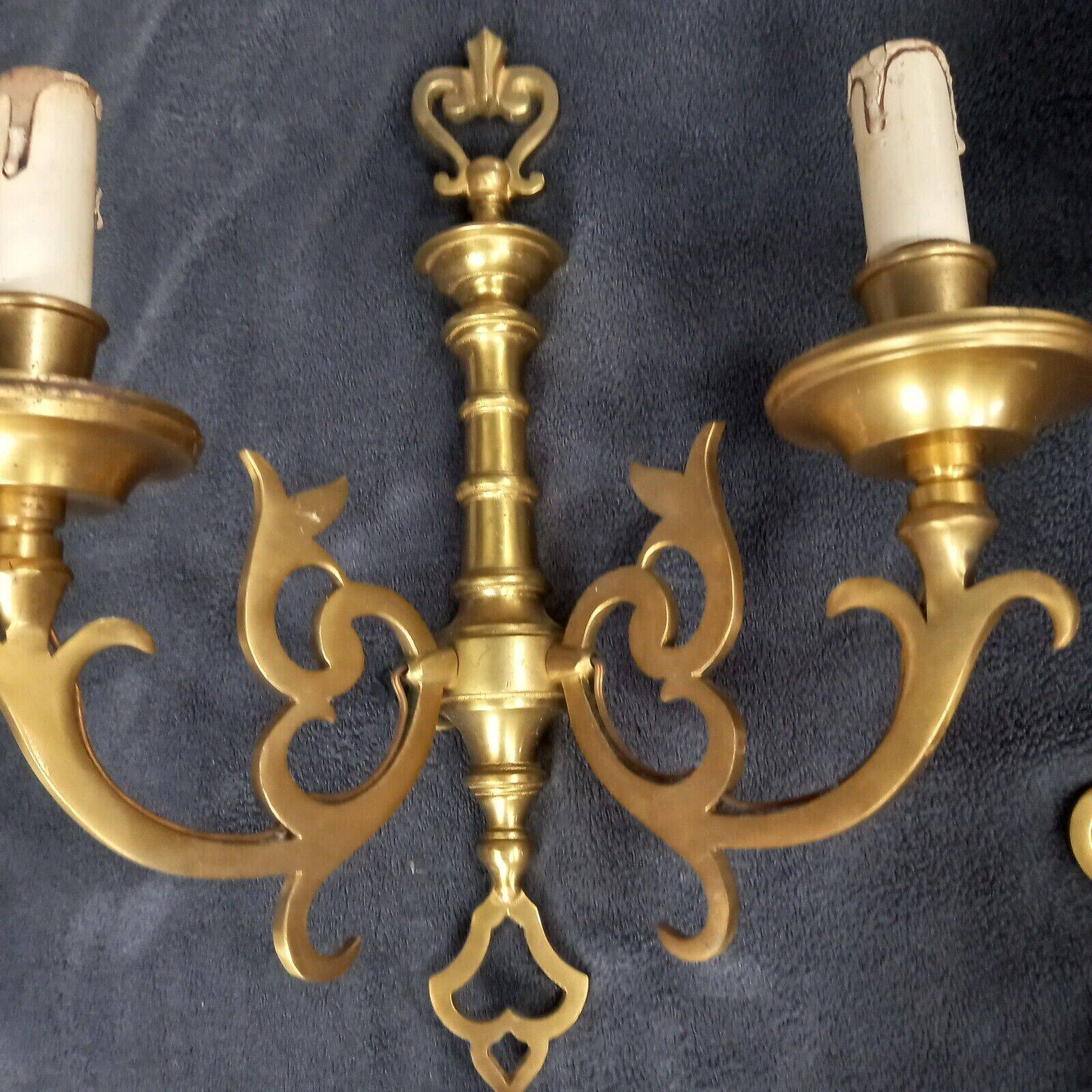 Pair of English Georgian style gilt bronze wall lights