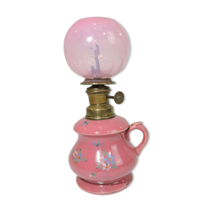 Lampe à pétrole faience