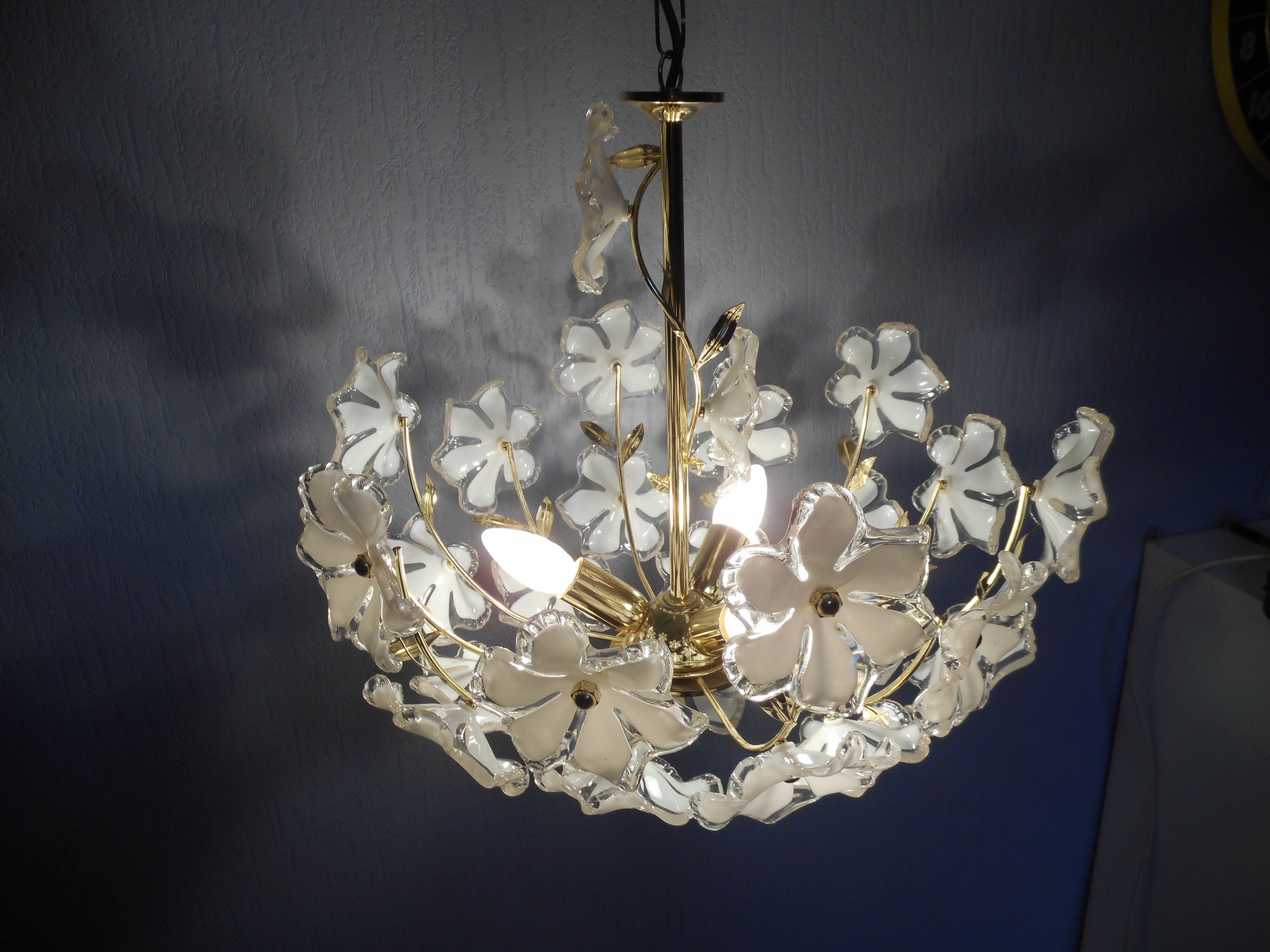 Lustre flowers three fires