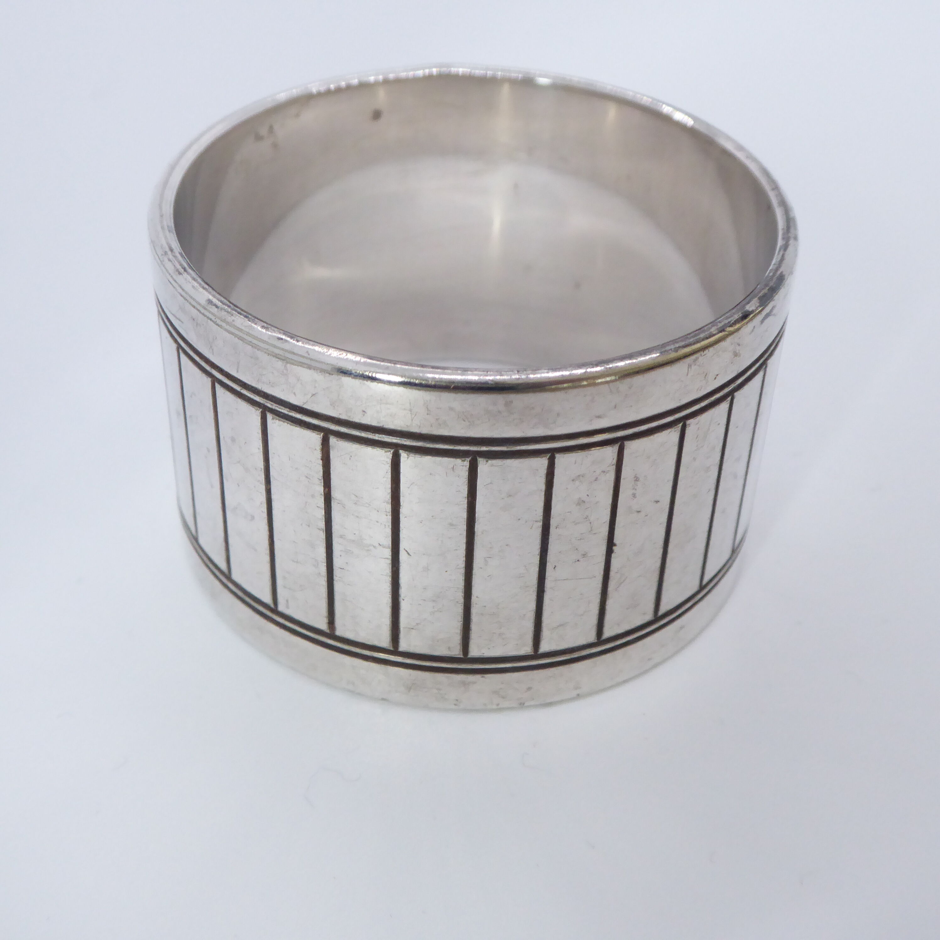 Christofle towel ring in silver metal