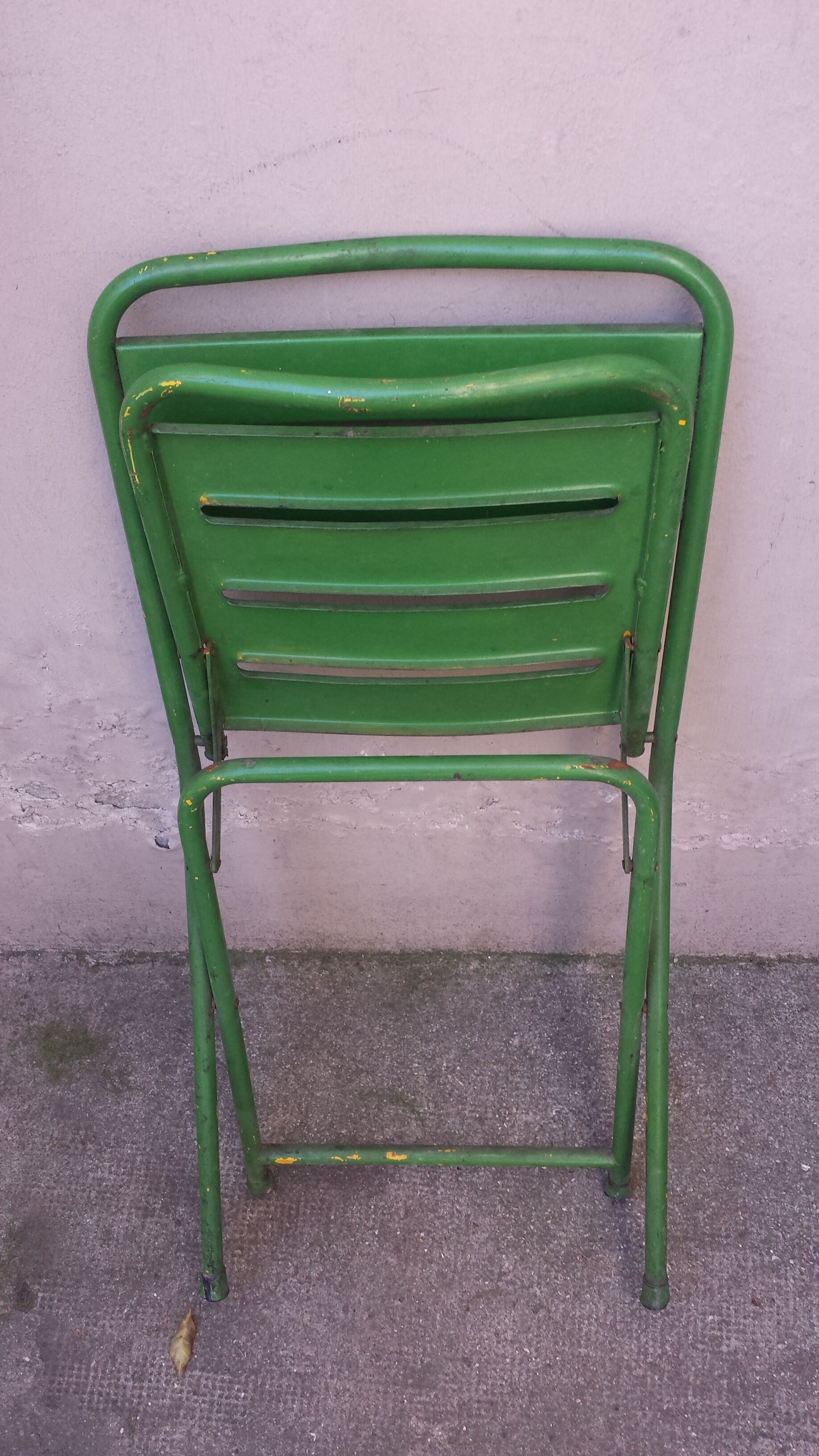 Set of 3 folding chairs