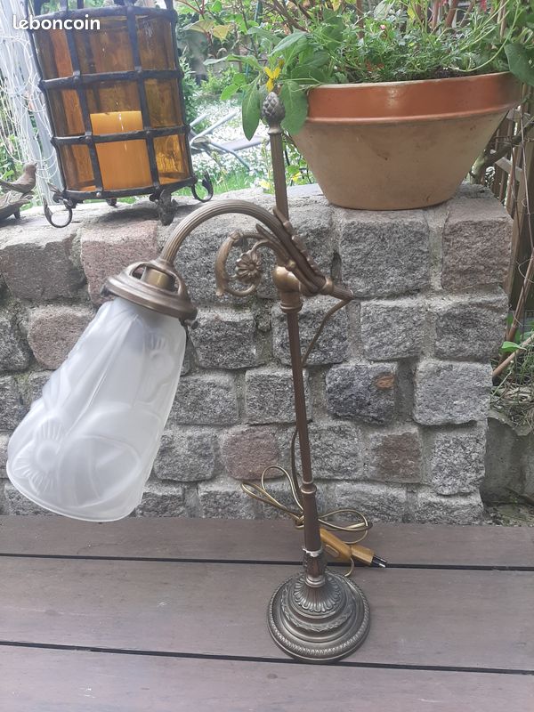 tulip lamp, articulated, art deco, bronze feet