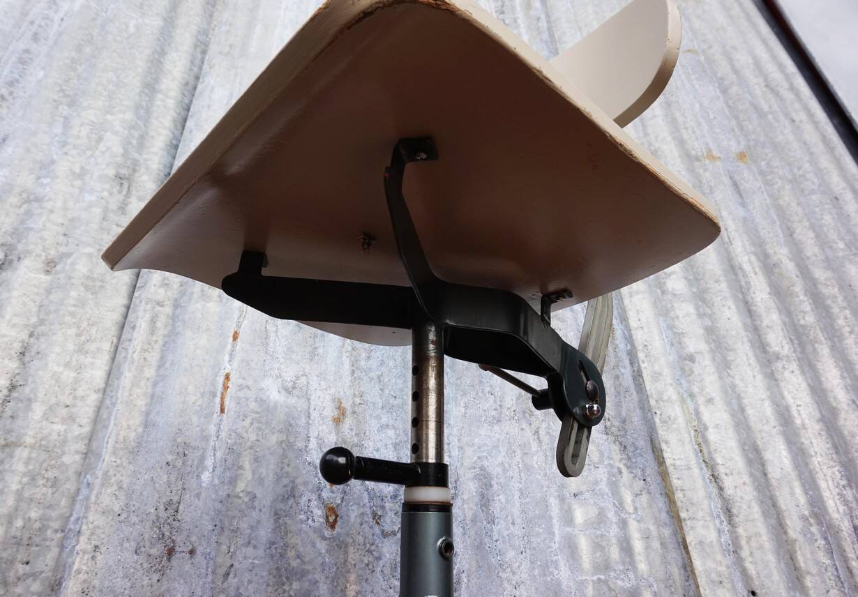 Swedish Industrial Architect Office Desk Chair by  Odelberg & Olsen, 1940s