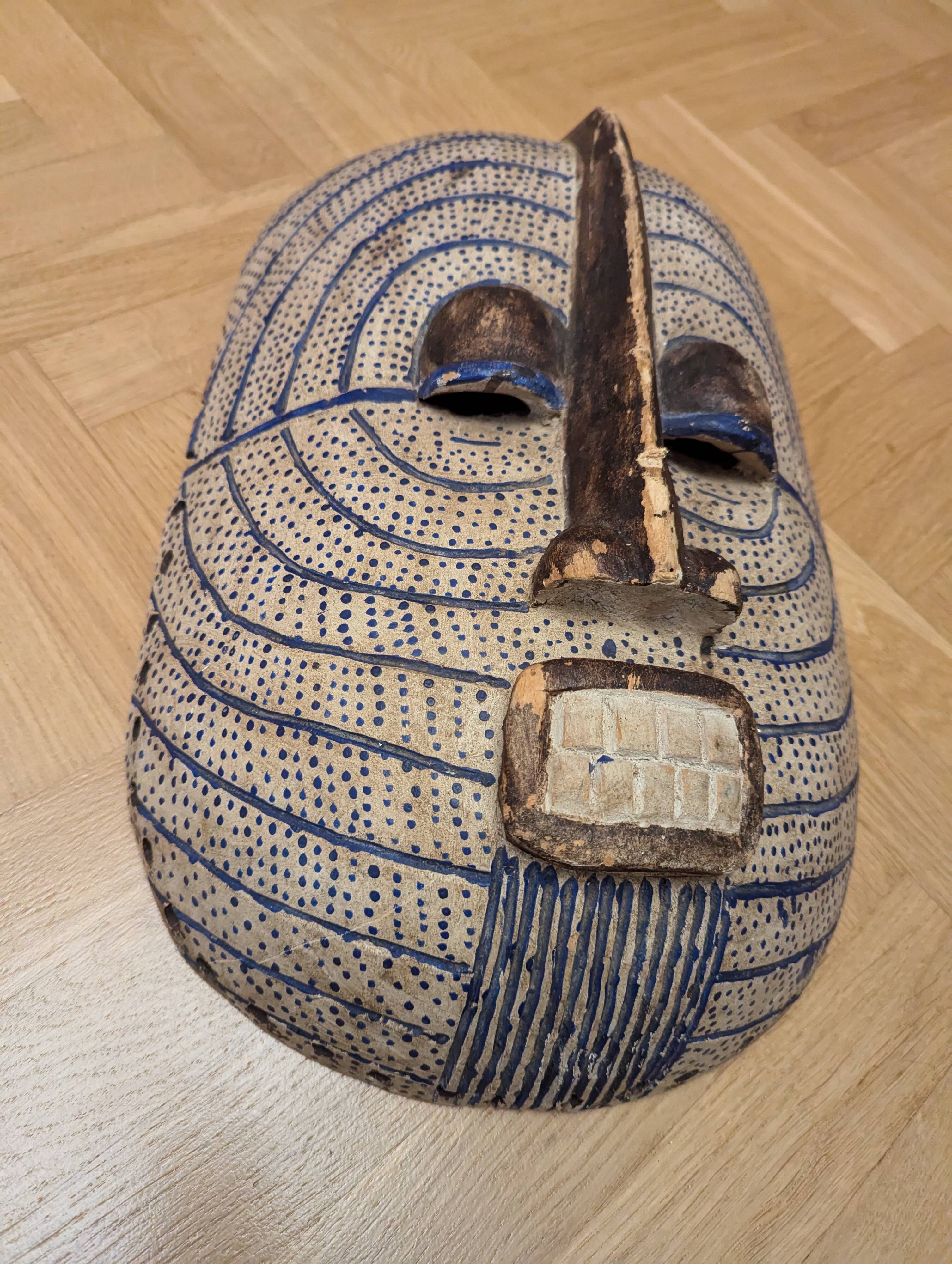 African mask songye kifwebe