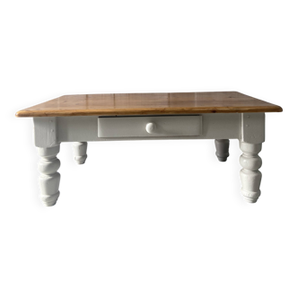 Farmhouse coffee table