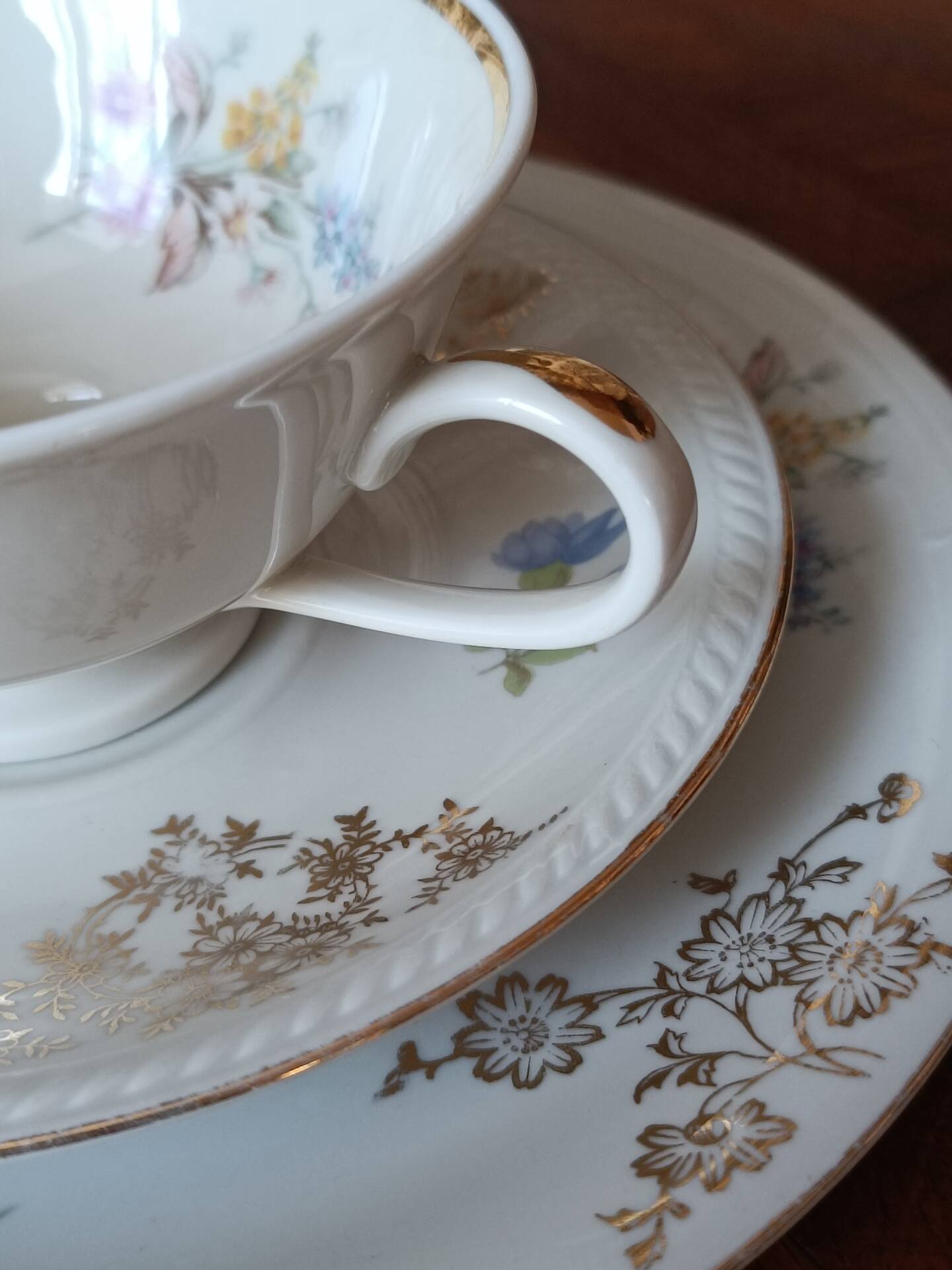 Antique porcelain trio Bavaria – cup, saucer, plate – flowers & do