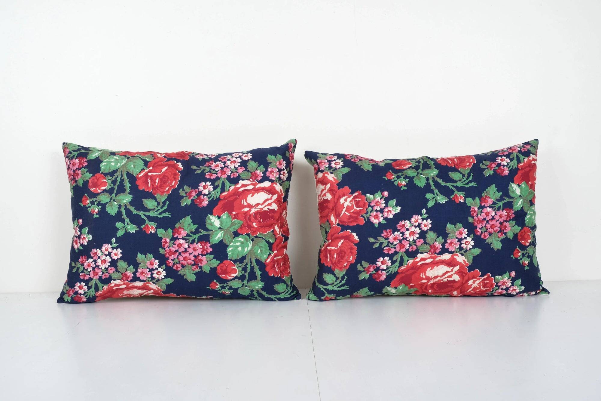 Set of 2 vintage Turkish cushion covers 56x41 cm