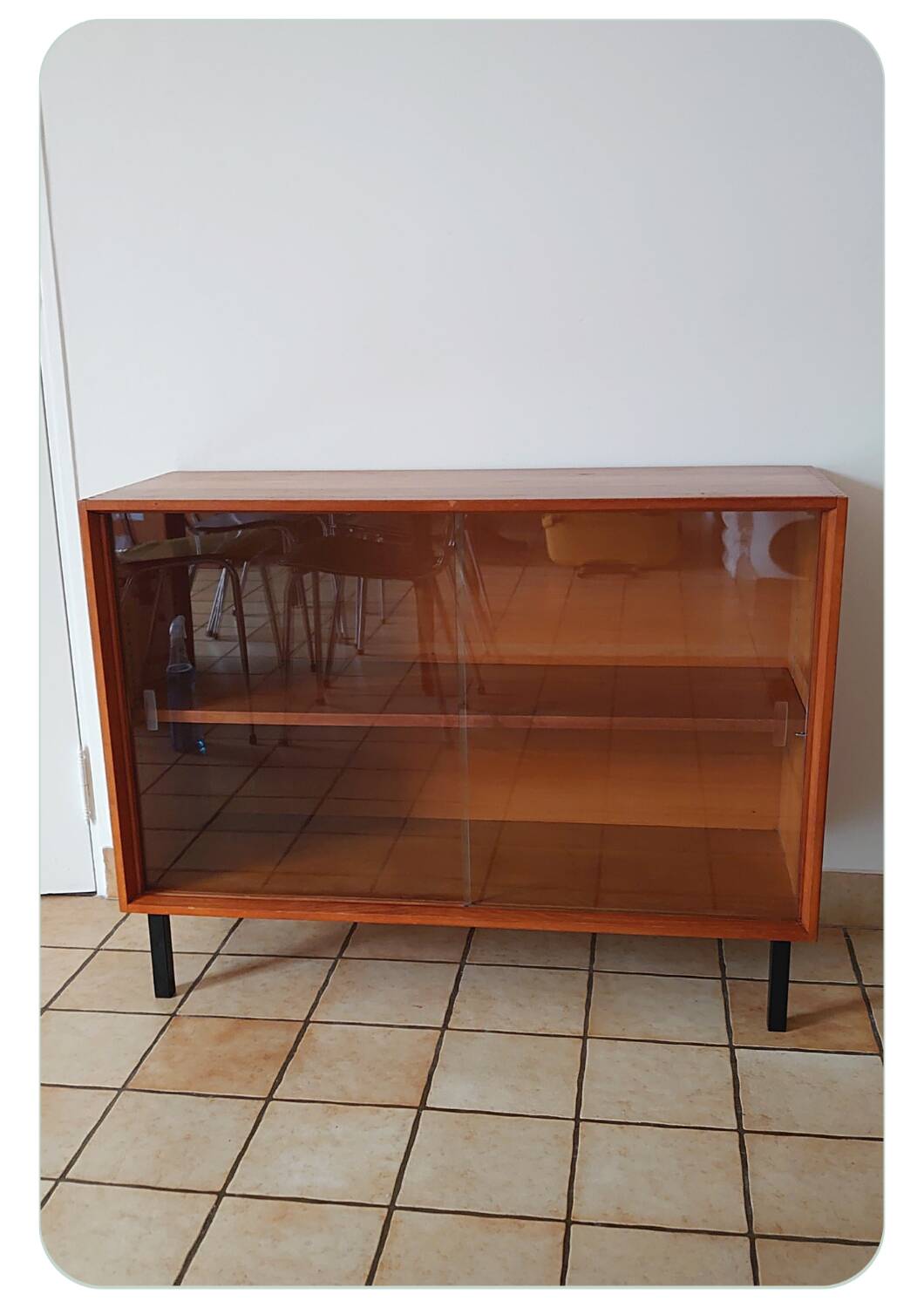 Vitrine du milieu du siècle