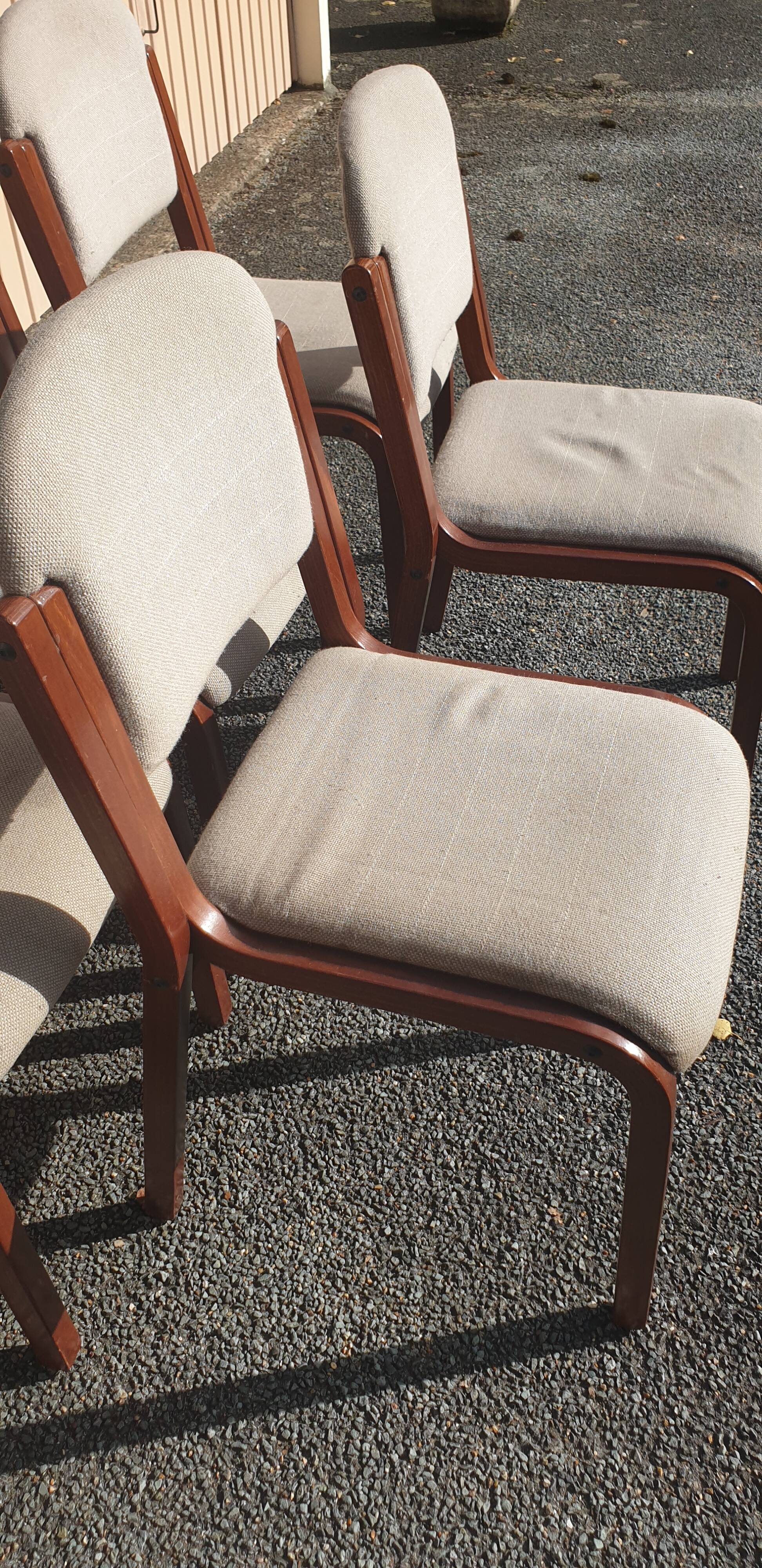 5 contemporary design chairs in curly wool