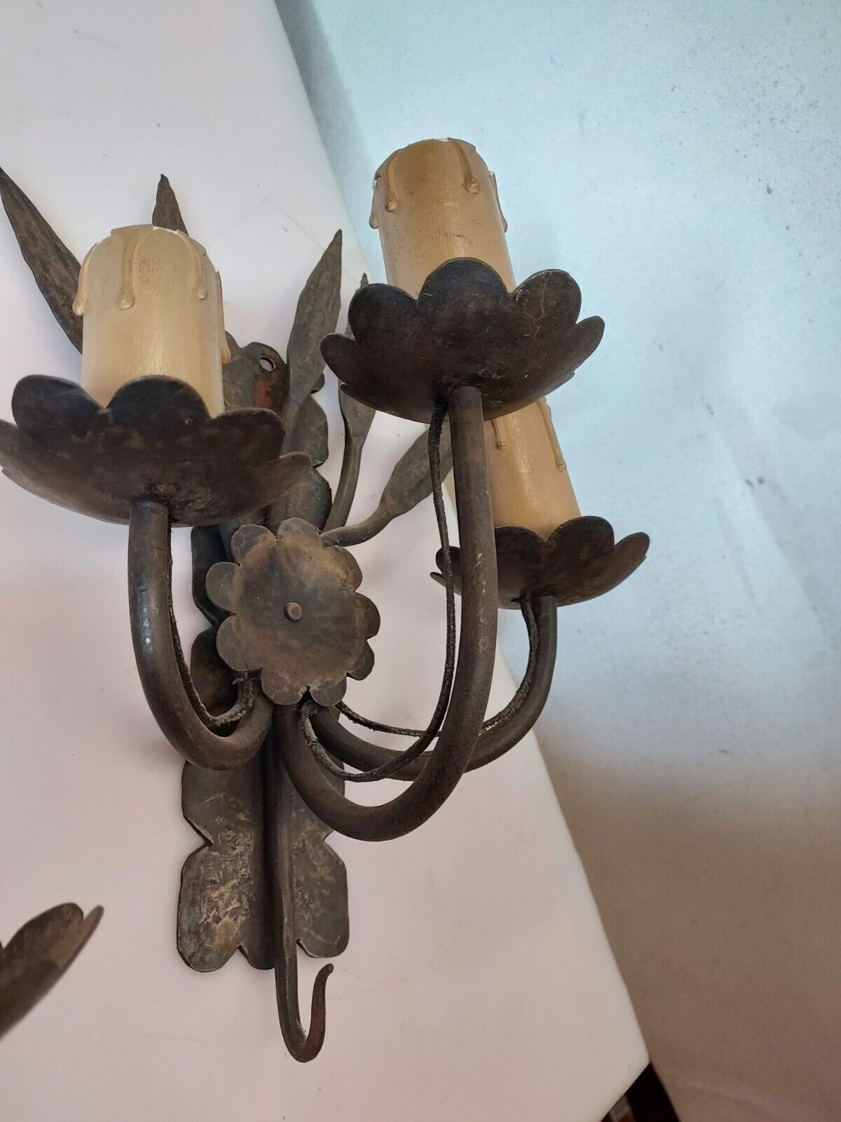 4 wrought iron sconces