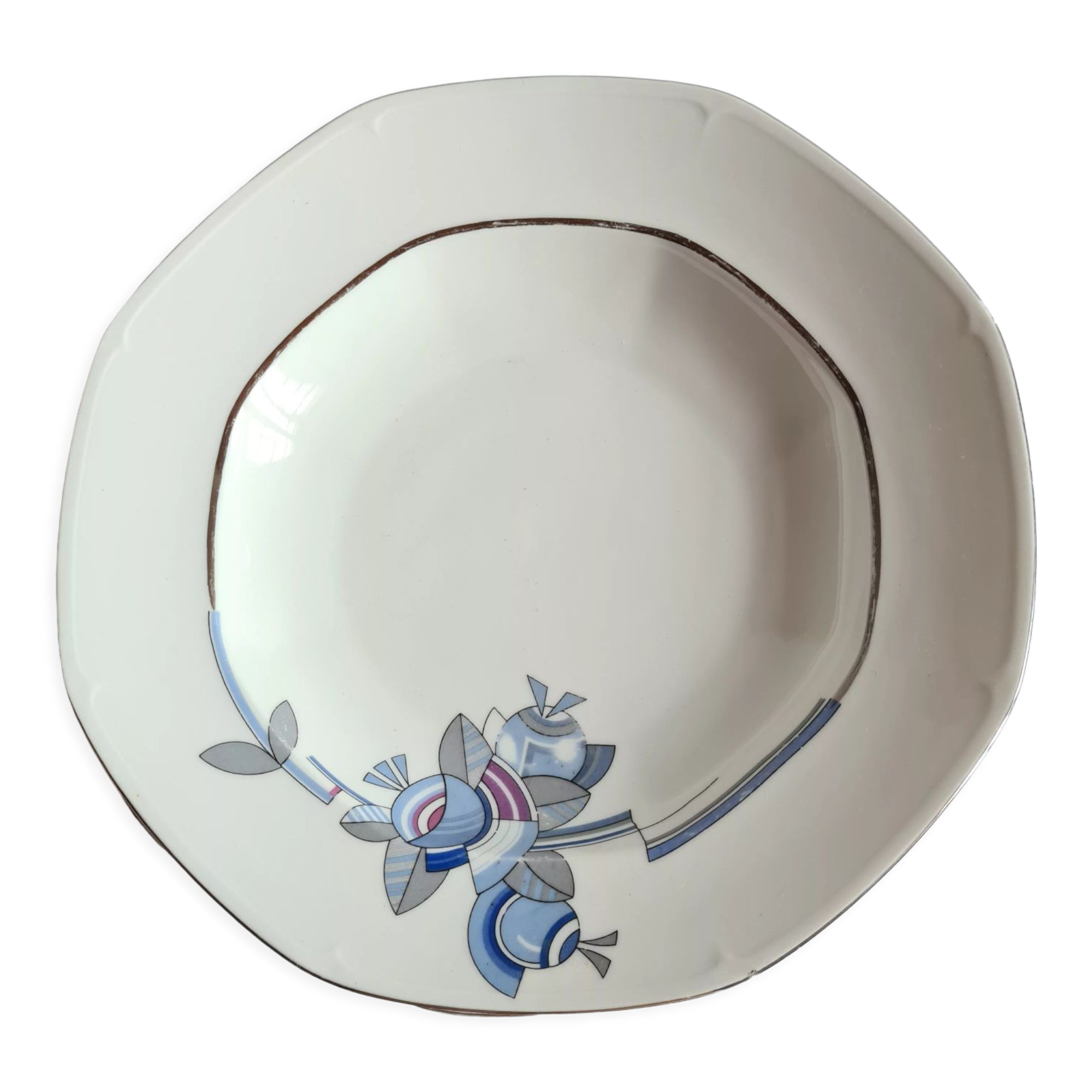 Porcelain plates