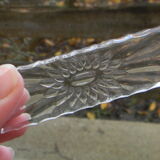 12 carries crystal knives from Val Saint Lambert