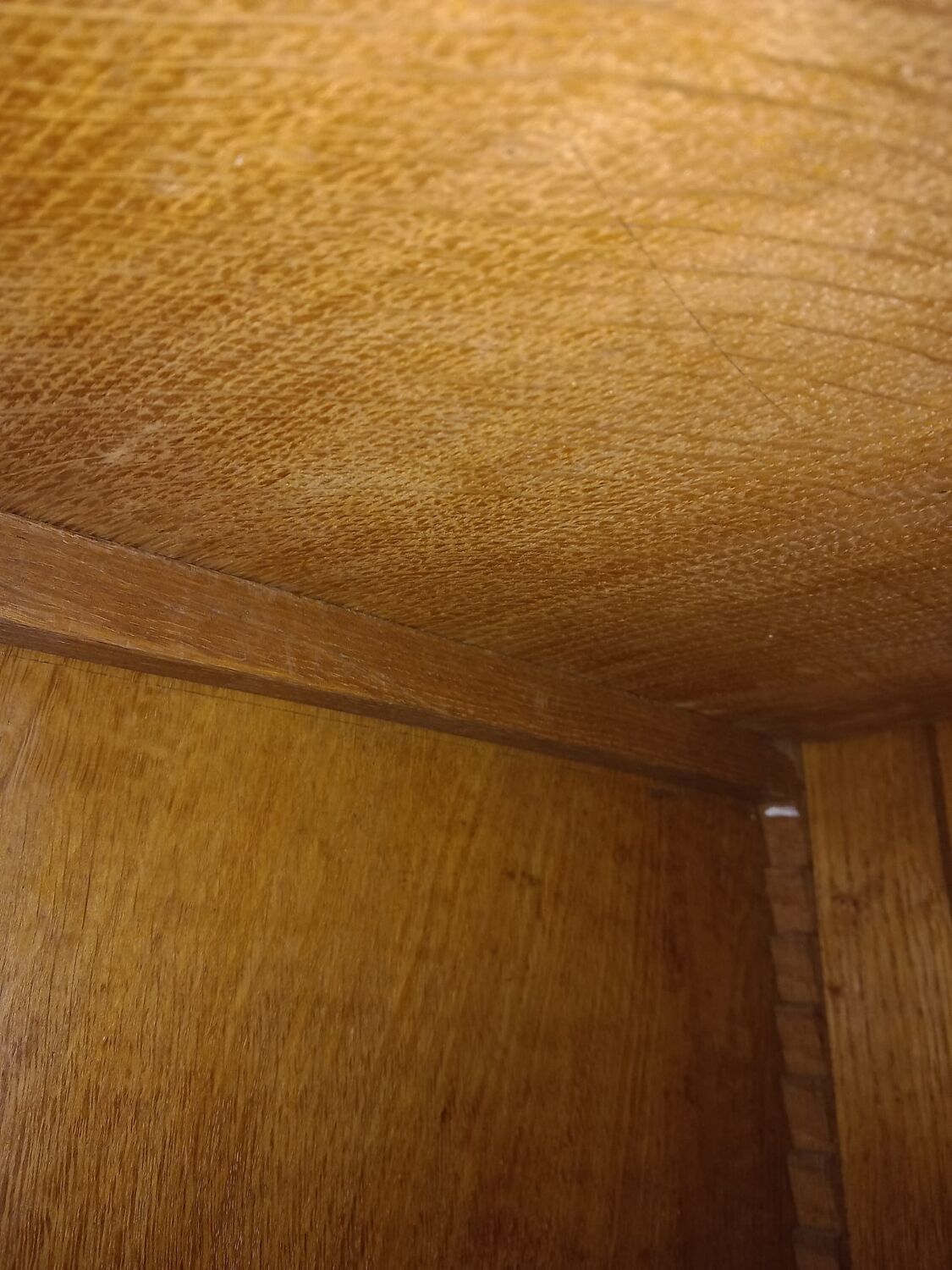 Armoire à glace en acajou