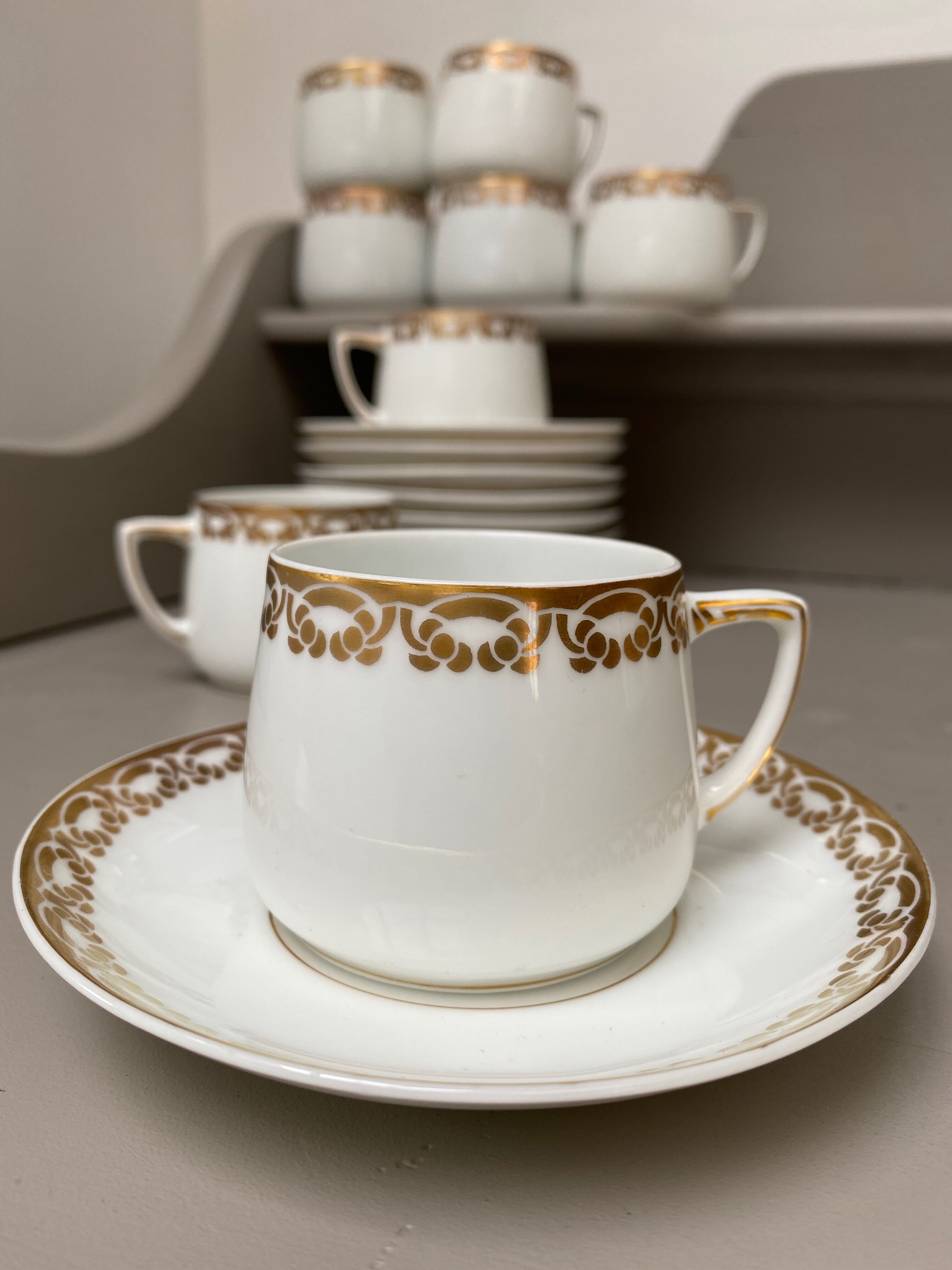 Hermann Ohme Silesia porcelain cup service