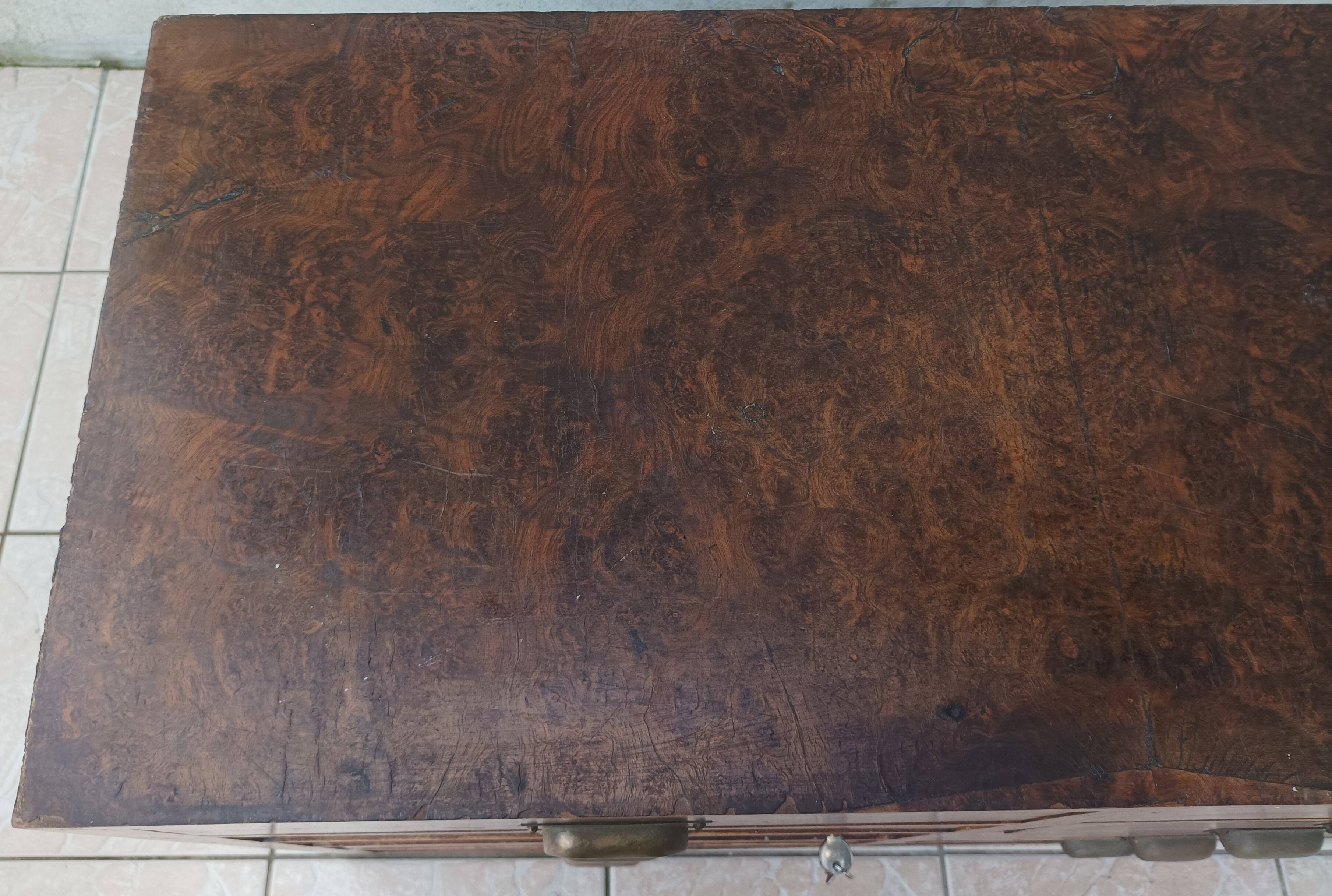 Meuble de métier 10 tiroirs en noyer