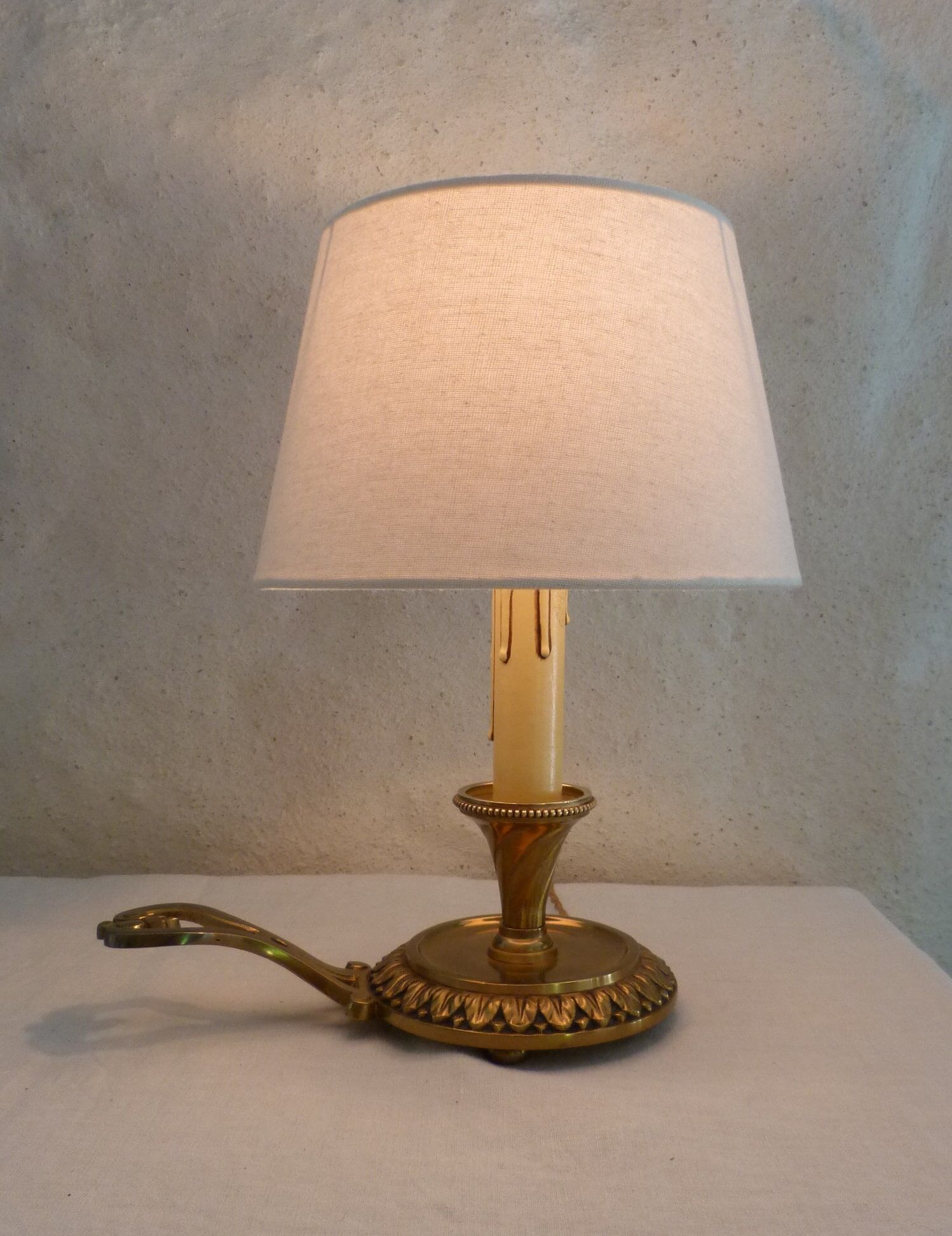 Candlestick lamp