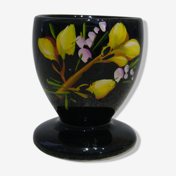 Black egg cup with hand-painted floral decoration