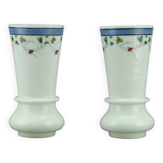 Pair of mouth-blown opaline vase with flower edging Napoleon III 19th