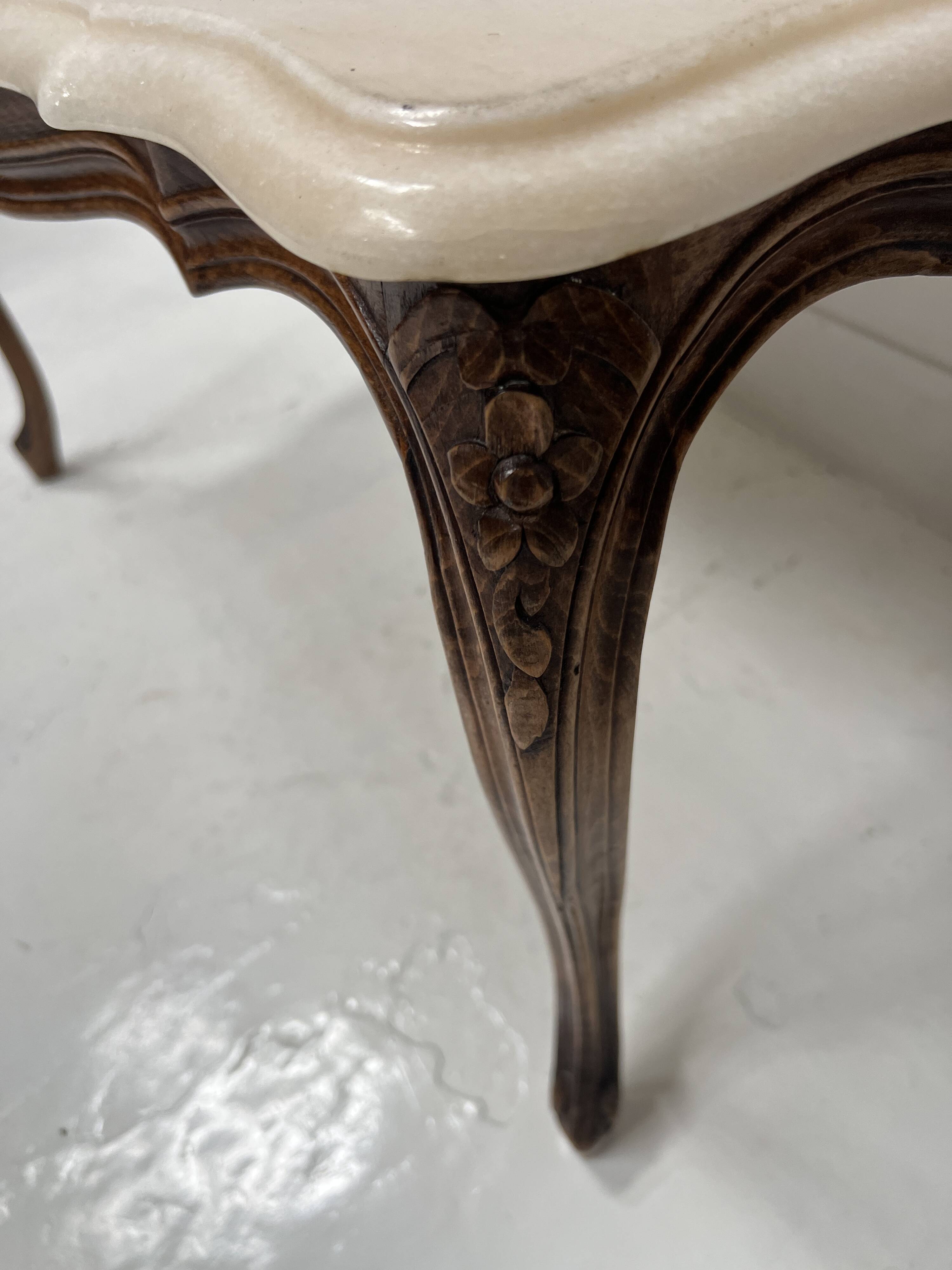 Louis XV style coffee table in patinated beech, 20th century.