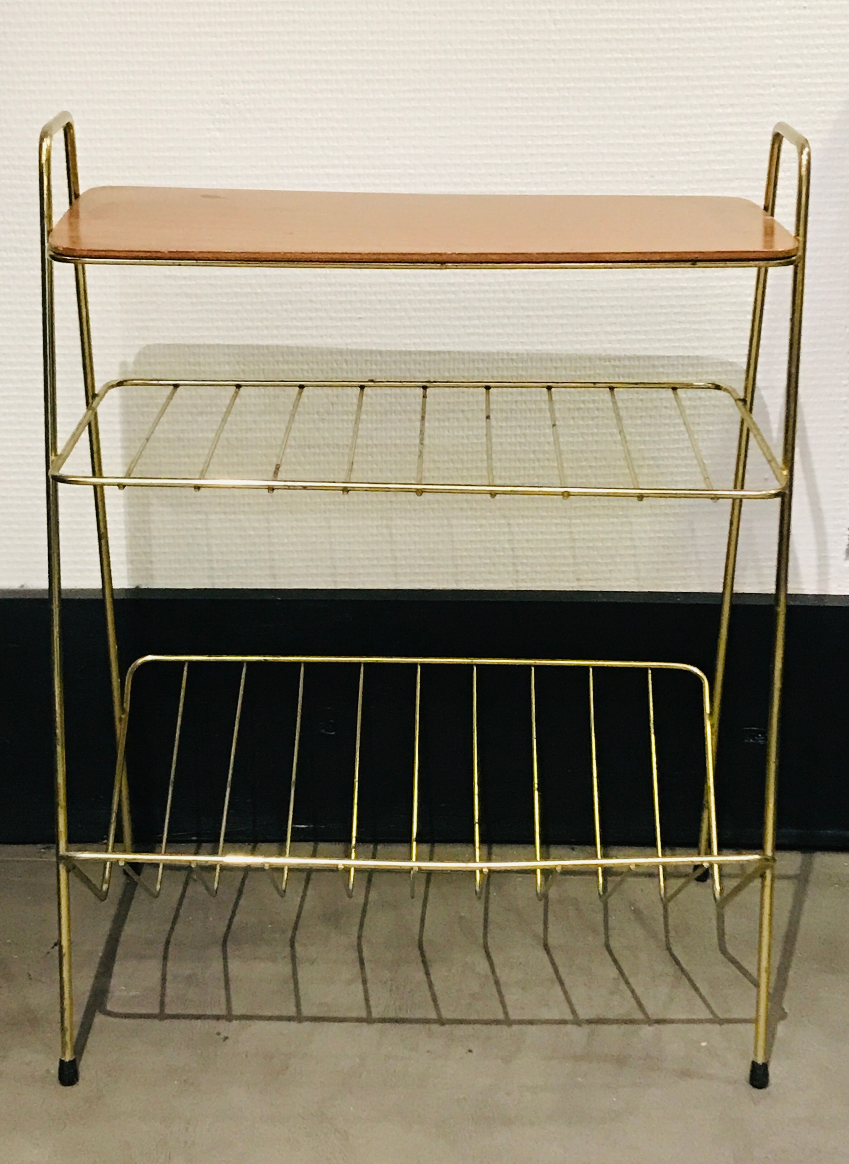 Vintage disc storage console