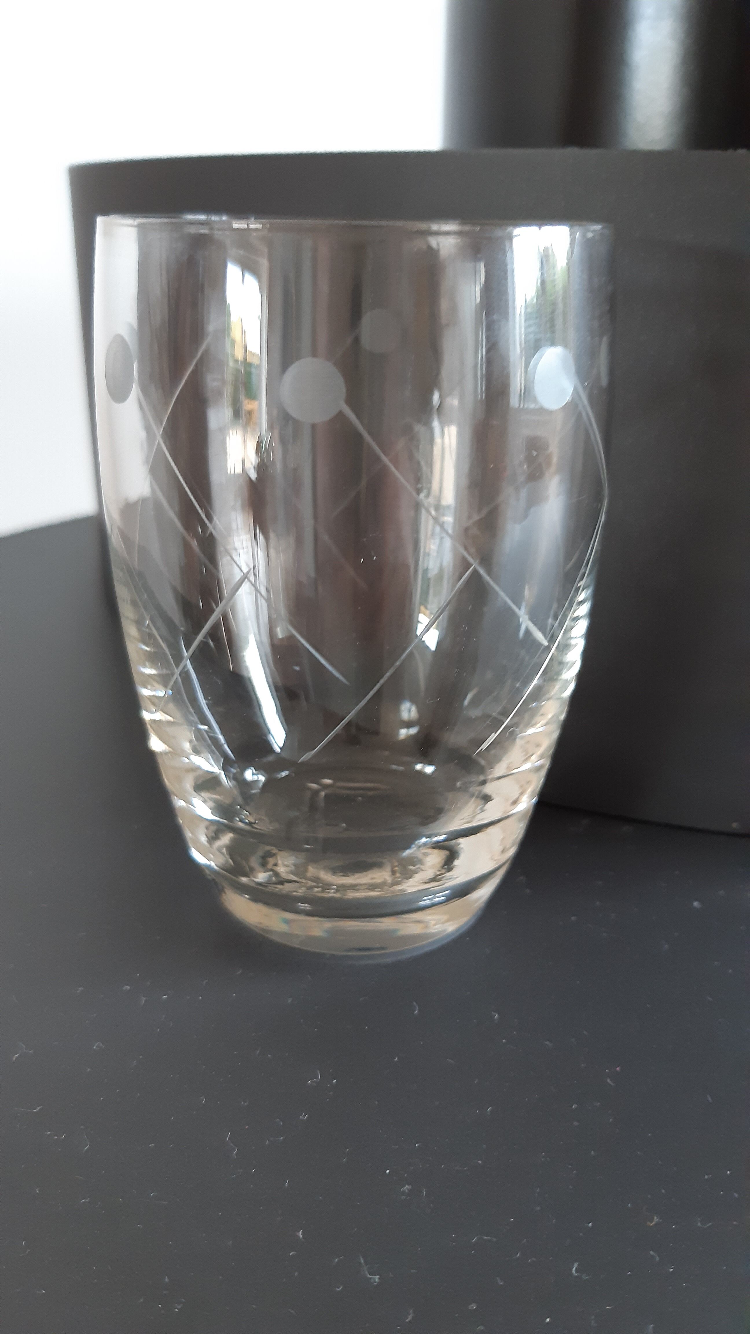 Lot de 11 verres à eau gravés années 50