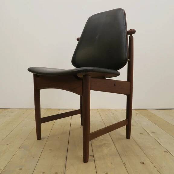 Teak chair by Arne Hovmand-Olsen, Denmark 1960