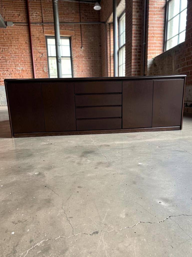 Enfilade vintage en bois foncé / buffet / commode