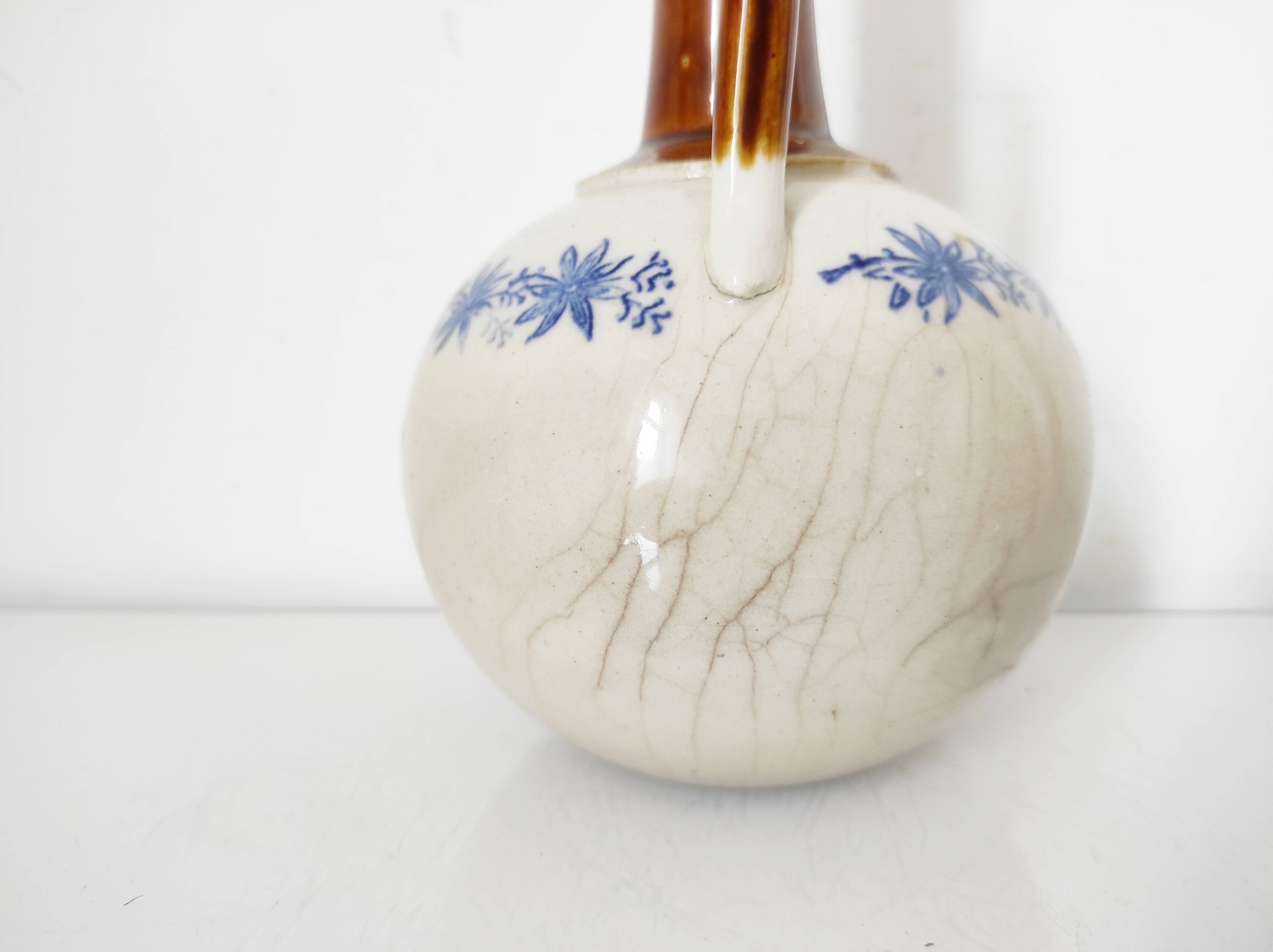 Vase, cruche Saint Uze en faïence "terre d'acier"