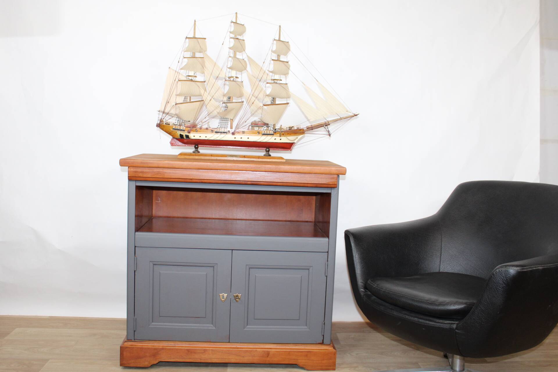 Gautier TV cabinet 1980 France