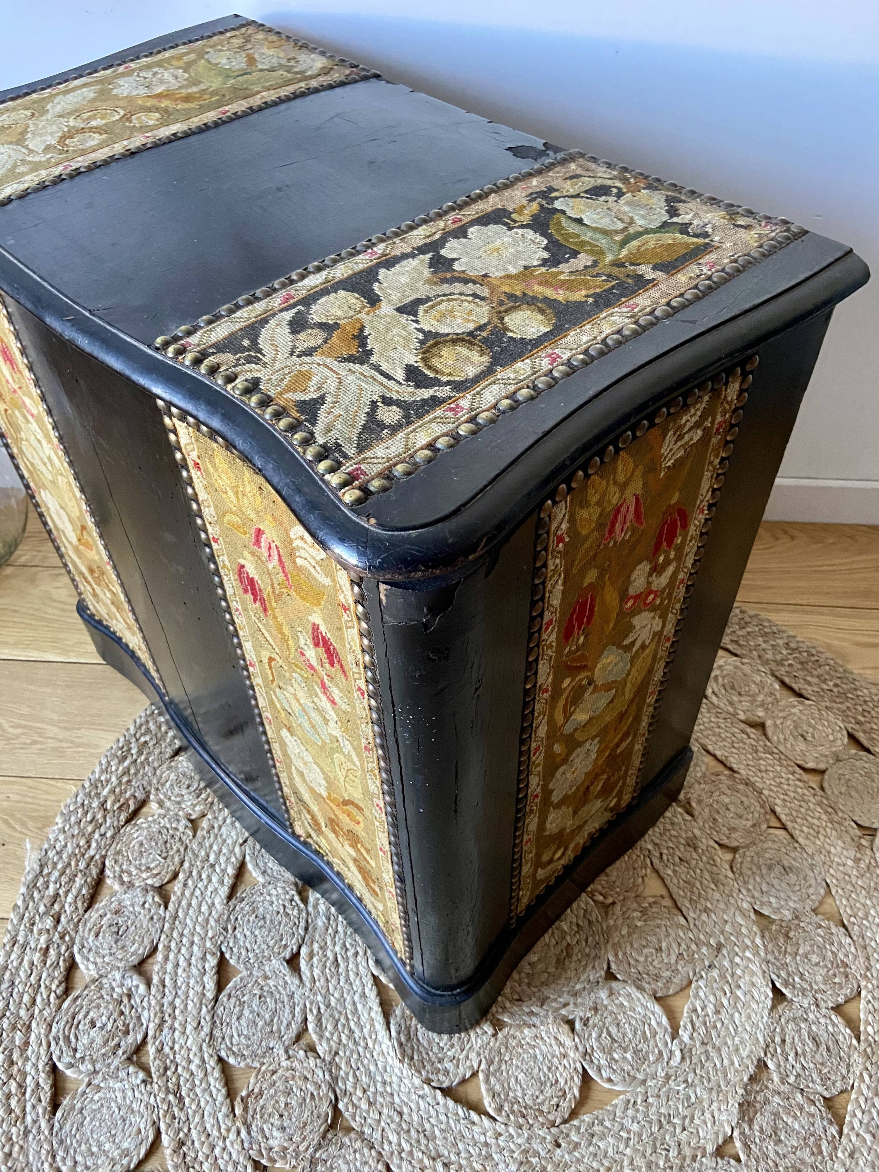 Coffre d’époque Napoleon fin XIX