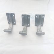 Lot de 3 patères anciennes