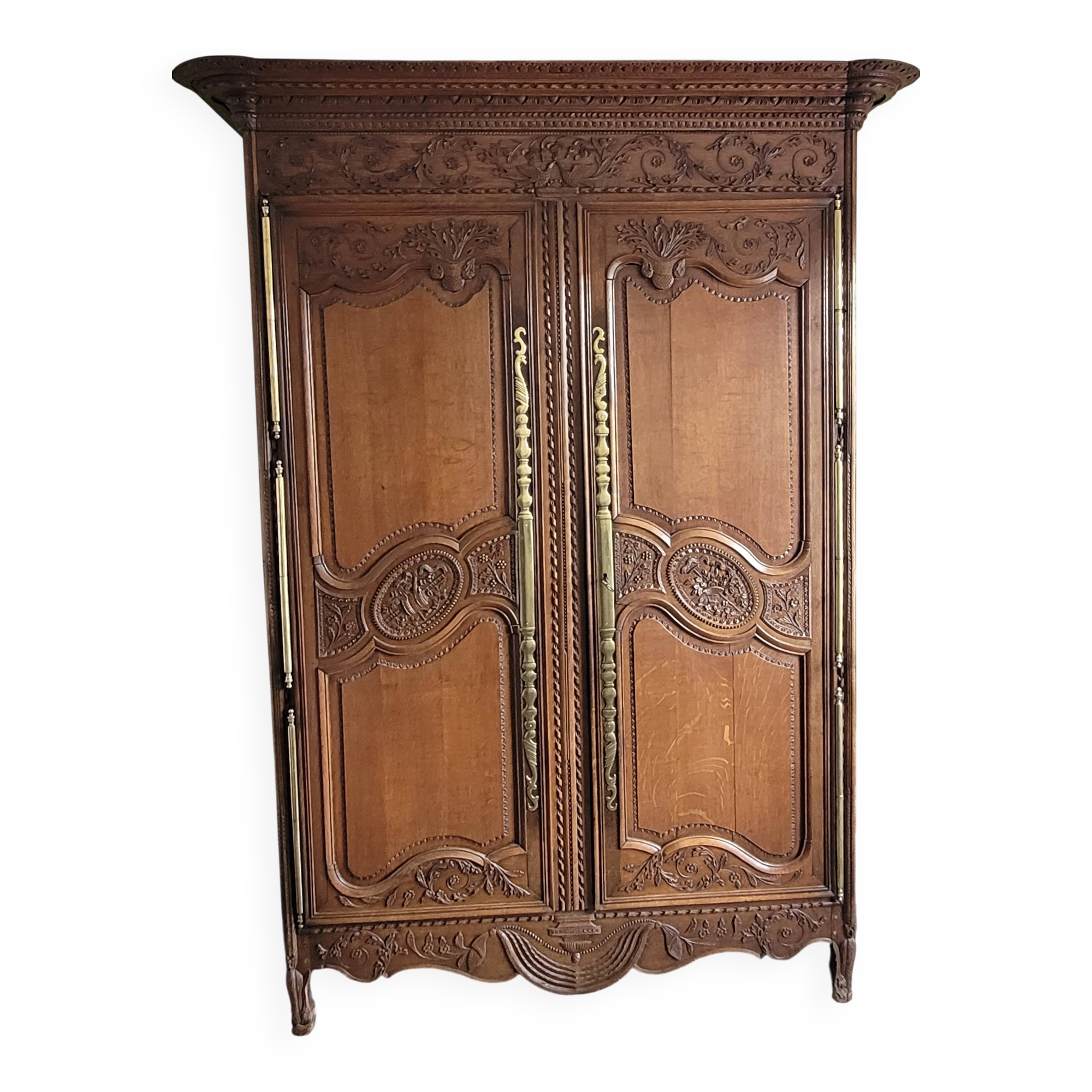 Armoire normande