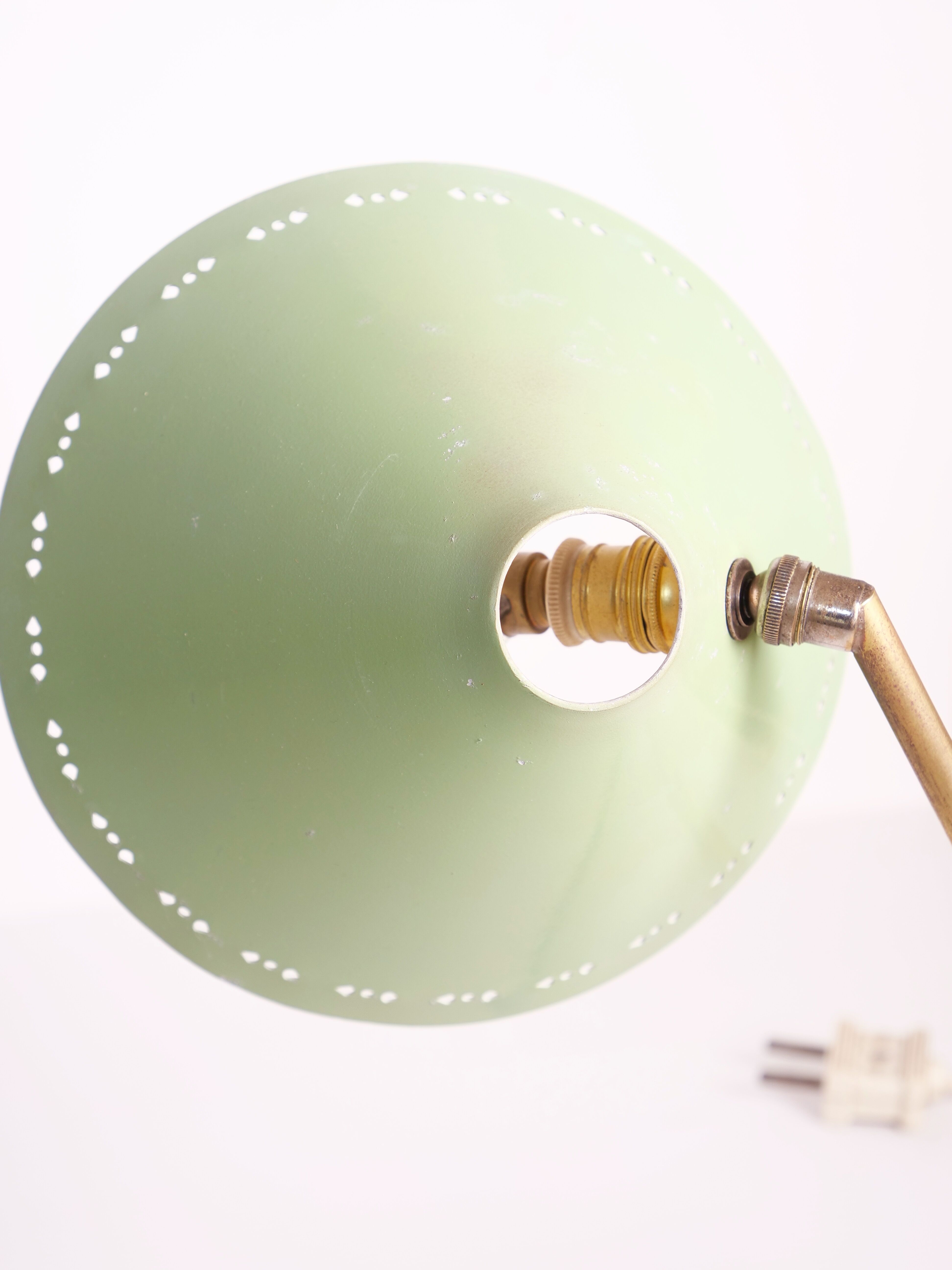 Lampe cocotte pinocchio laiton et acier laqué vert