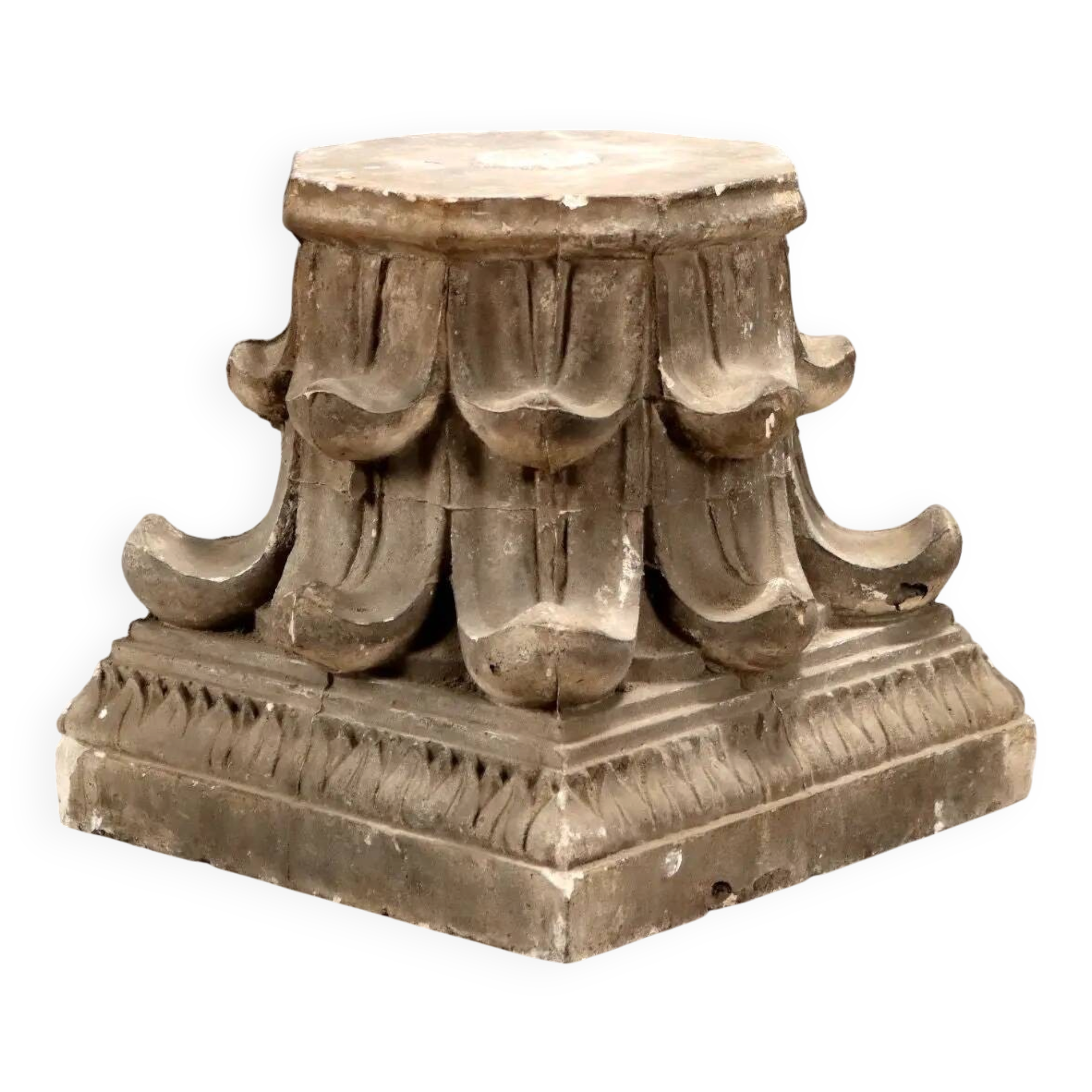 Ancient plaster capital decorated with acanthus leaves, 19th century.