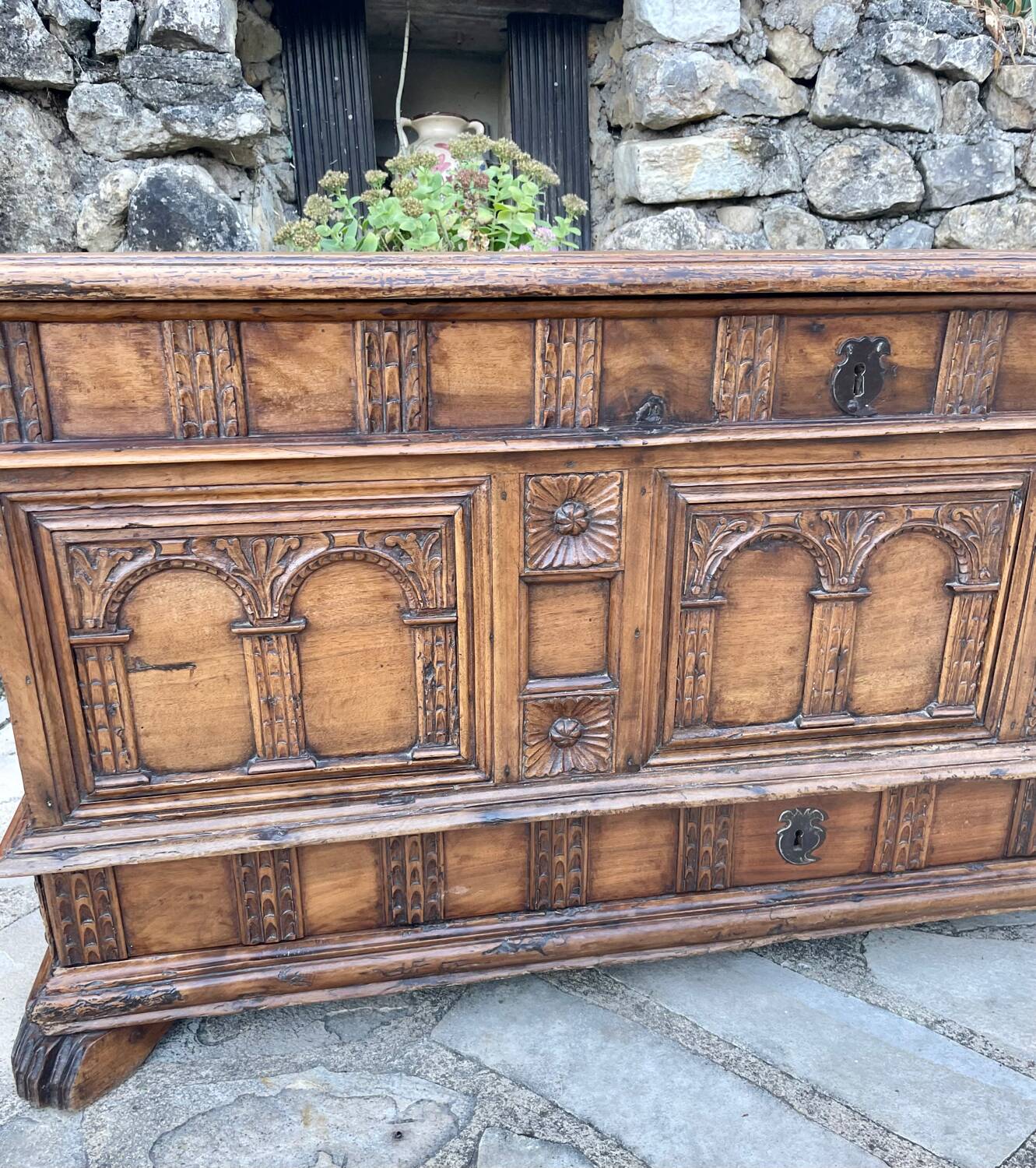 Confiturier réalisé en Chêne Massif de style Louis Philippe BONNE AFFAIRE 1 DISPONIBLE - Meubles Bois Passions