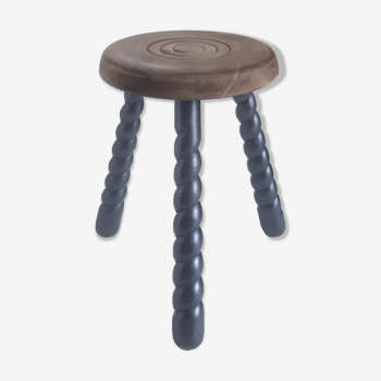 Tabouret tripode