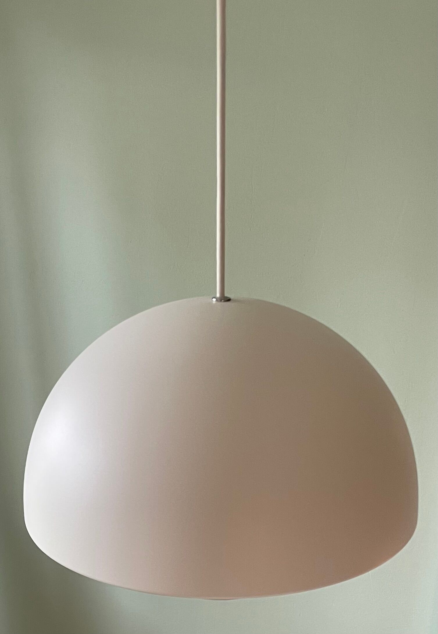 Scandinavian design pendant lamp Herstal